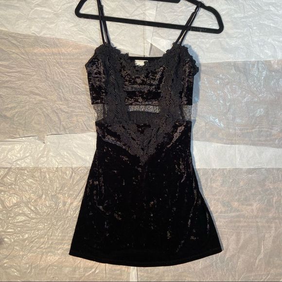 Dresses & Skirts - Boutique Black Velvet Crushed Mini Dress with Mesh Detailing NWOT